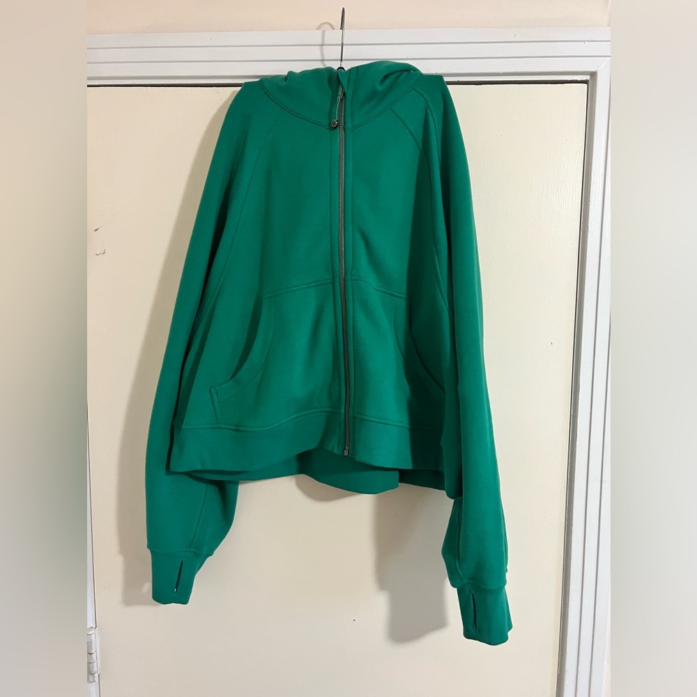 Lululemon scuba size XL/XXL worn once!